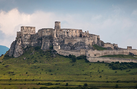 O slovenských povestiach